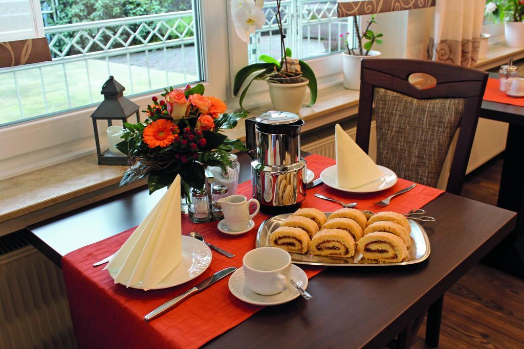 Pension Haus Waldfrieden, Meinecardplus Inklusive Виллинген Экстерьер фото