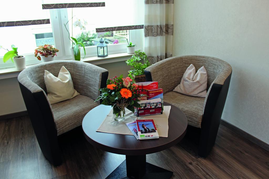 Pension Haus Waldfrieden, Meinecardplus Inklusive Виллинген Экстерьер фото