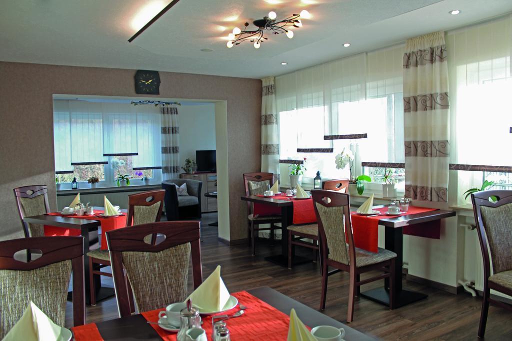 Pension Haus Waldfrieden, Meinecardplus Inklusive Виллинген Экстерьер фото